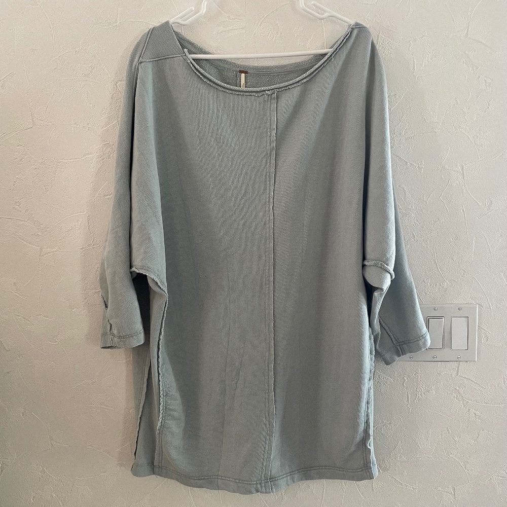Free People Light Blue Sweatshirt/Tunic - sz L